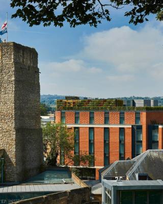 Courtyard by Marriott Oxford City Centre