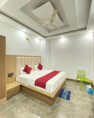 Hotel Prime Star AC Family Room