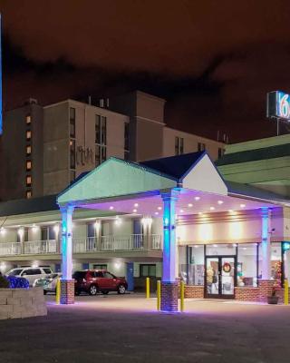 Motel 6 Elizabeth NJ Newark Liberty Intl Airport