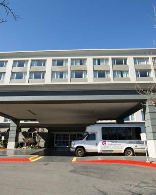 Coast Gateway Hotel