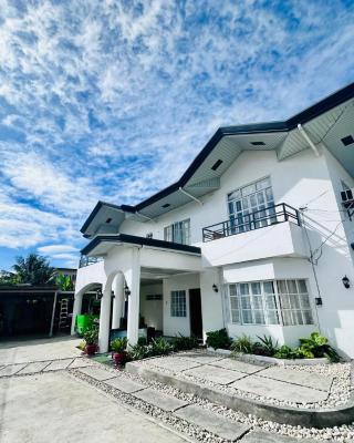 Calel Guest House
