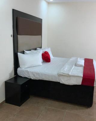 Senators Suites and Towers Hotel
