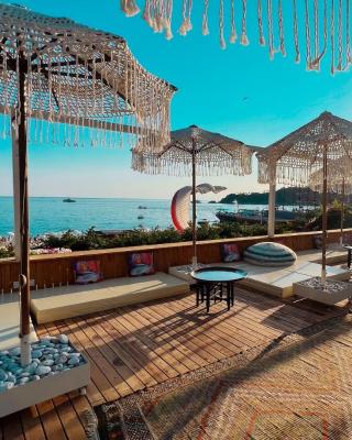 Oyster Residences - Adult Only