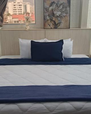 Hotel + Arte