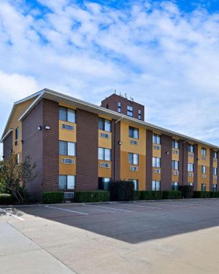 Quality Inn DFW Airport North - Irving