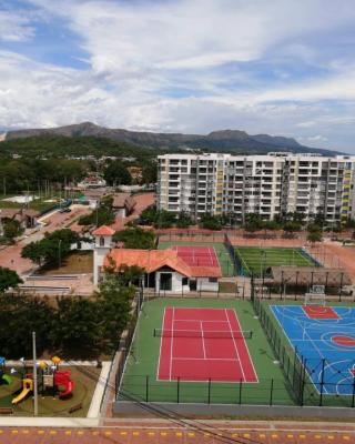 CLUB HOUSE CON 3 PISCINAS Y BBQ Apartamento