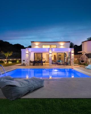 Aiora Luxury Villas