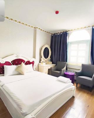 Crowne Hotel Bui Vien