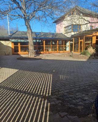 Apartmány za Plotem