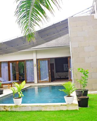 2 Bedroom Villa with Pool & Close to Setangi Beach