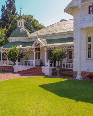The Fountain Villa