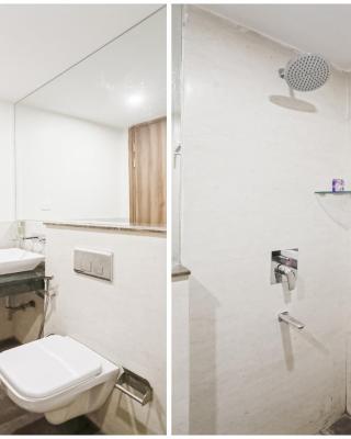 Townhouse The AMV Hotel