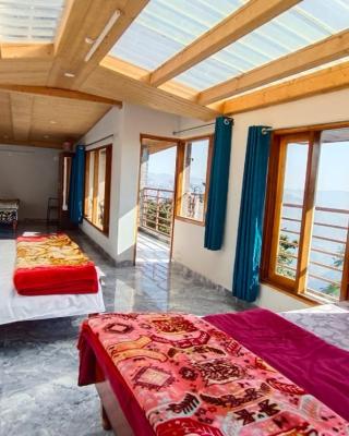 The Hostelers Homestay Shiimla - Near HPU, Bypass Crossing, ISBT and Advance Study