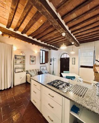Santa Monaca Medieval Guesthouse
