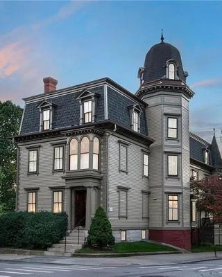 The Underwood-Hale House