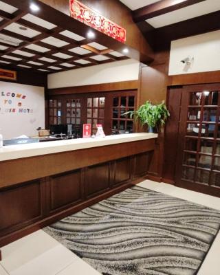 Iris House Hotel