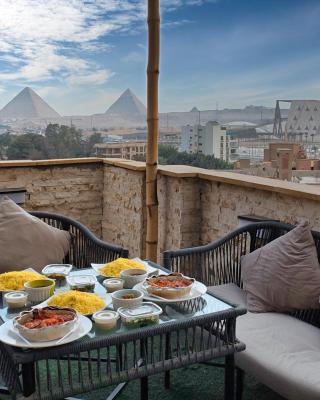 Hostalio Pyramid View