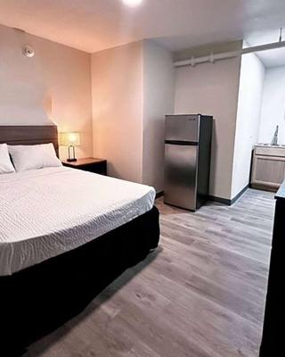Studio City Suites, a Travelodge by Wyndham
