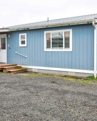 Anchor's Away Cottage Studio by the Sea w fireplace