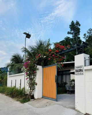 homestay halona
