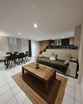 Jolie Maison au 34 centre-ville