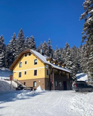 Apartma Neja Rogla