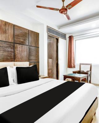Super Townhouse Arakashan Road Paharganj formerly Mohan international