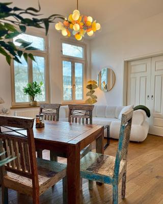 Modernes City-Apartment mit Blick in den Park und 2 Bäder H9