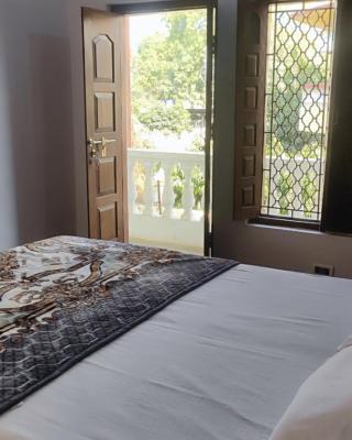 Kalp-Taru PG House