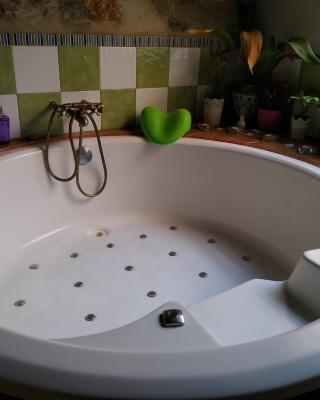 Casa Rustic Suites, JACUZI & LOVE
