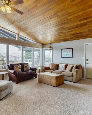 Royal View on Lakeshore