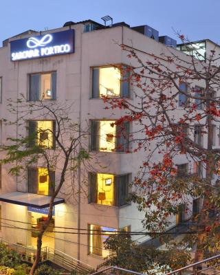 Sarovar Portico Naraina, Hotel