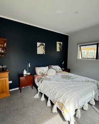 Boujee Barn Stay on Cromwell Cherry Orchard
