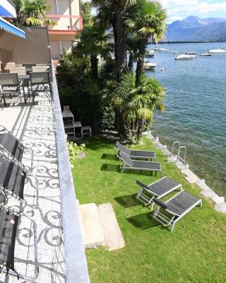 Villa Genovese al Lago
