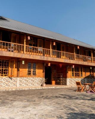 Hmong Farmstay