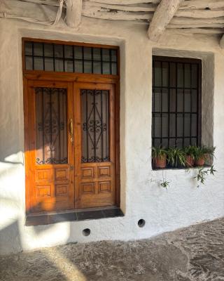 CASA M'GUIRE