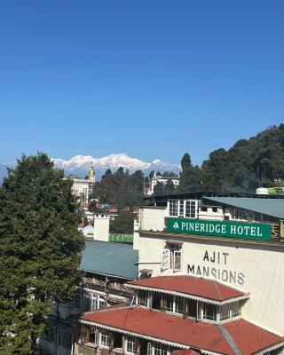 Pineridge Hotel at Mall Road
