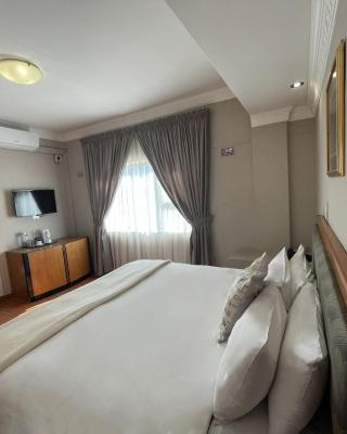 Ngwenya Hotel & Conference Centre