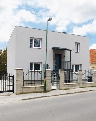 Holiday House Rafo