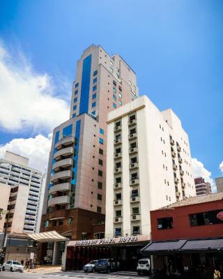 Carillon Plaza Hotel