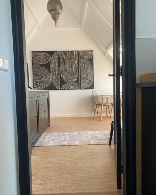 LONG BEACH ROOMS 3