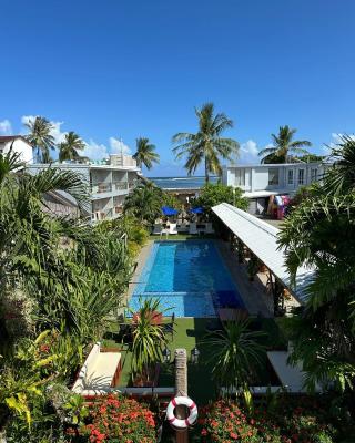 Reef Beach Resort