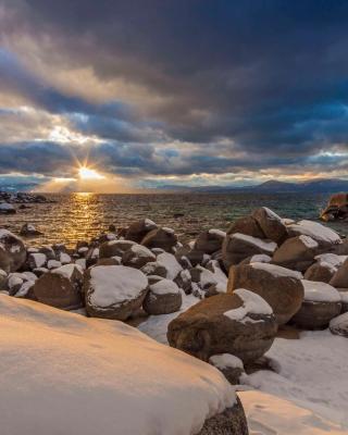 Hyatt Regency Lake Tahoe Resort, Spa & Casino
