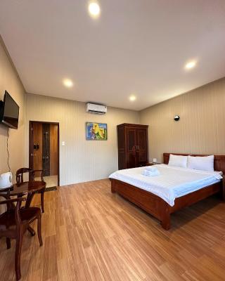 BUNGALOW HOTEL