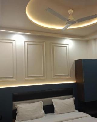 Hotel The C G Villa Just a Minute Away From New Delhi Railway Station and Connaught place