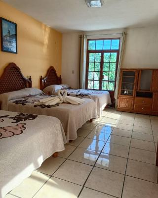 HOTEL CAMELINAS AREA BLANCA