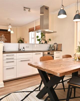 GRÄFIN ANNA - Design-Apartment in der historischen Hinterburg Schlitz - nahe Fulda und Bad Hersfeld