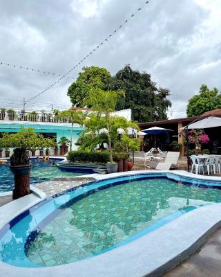 Vincent Resort Hotel