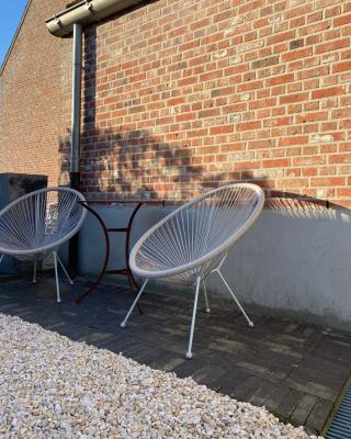 The Conservatory a cosy private attic - Central between Ghent Antwerp Brussels & Brugge