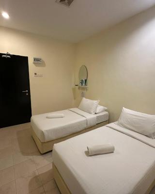 1108 Hotel Sungkai